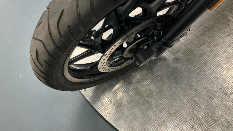 BMW F800 GS (24MY)